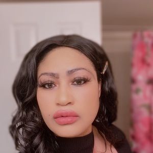 Meet your Posher, Sonia